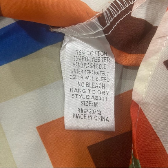 UMGEE Womens Size Medium Boho Geometric Print Dress Tie Waist Split Sleeves - Picture 4 of 6